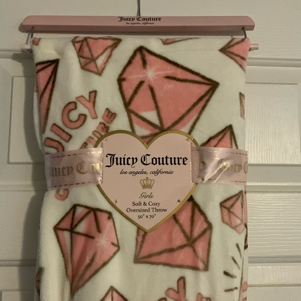 Juicy Couture Over-Sized Throw 50" x 70" - NWT